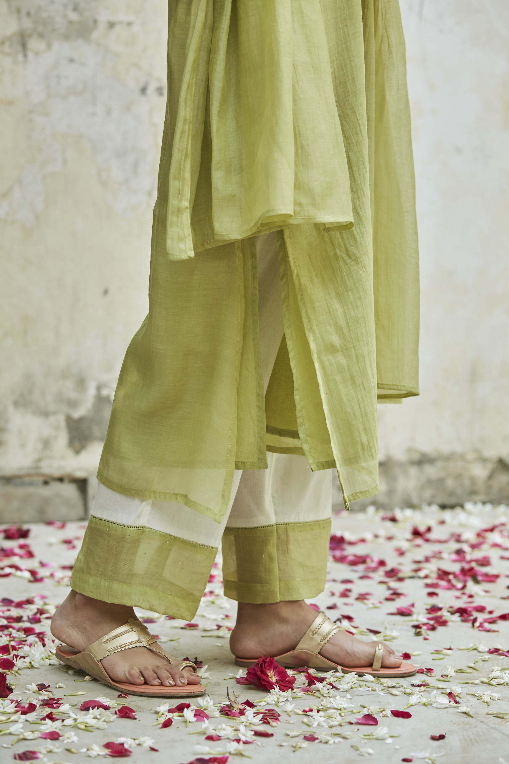 Juanita- Handwoven chandri pista green and ivory comfort fit kurta set