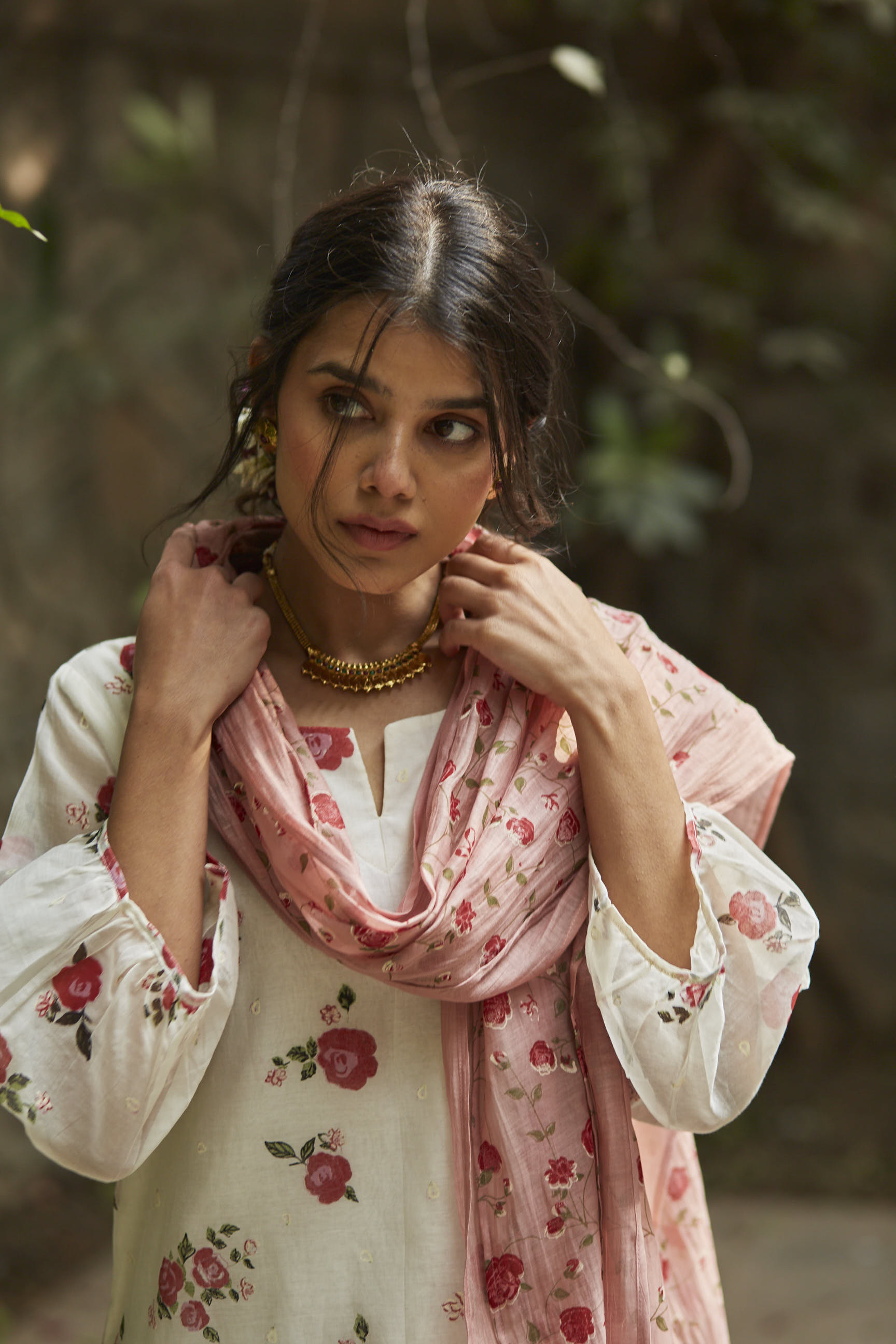 Juanita- Handwoven chanderi ivory and old rose comfort fit kurta set with embellishment