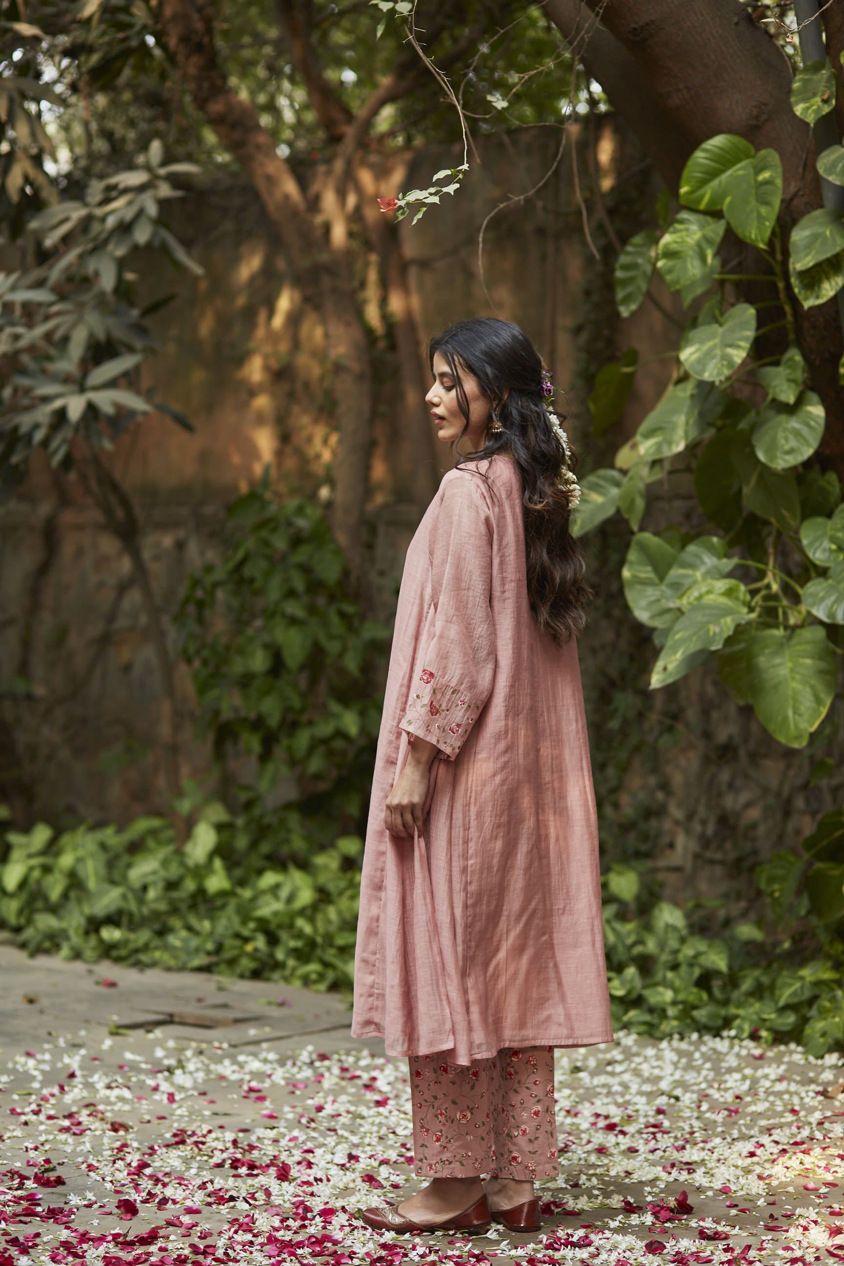 Juanita- Handwoven chanderi old rose comfort fit kurta set with embellishment