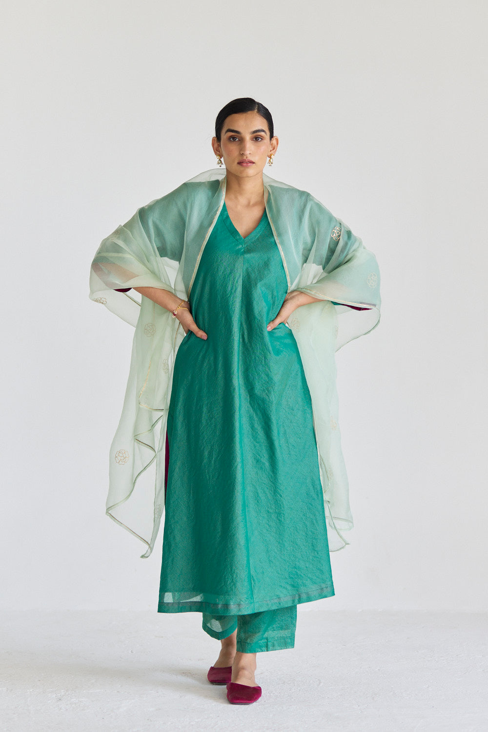 JUANITA- PRASINE FESTIVE SET