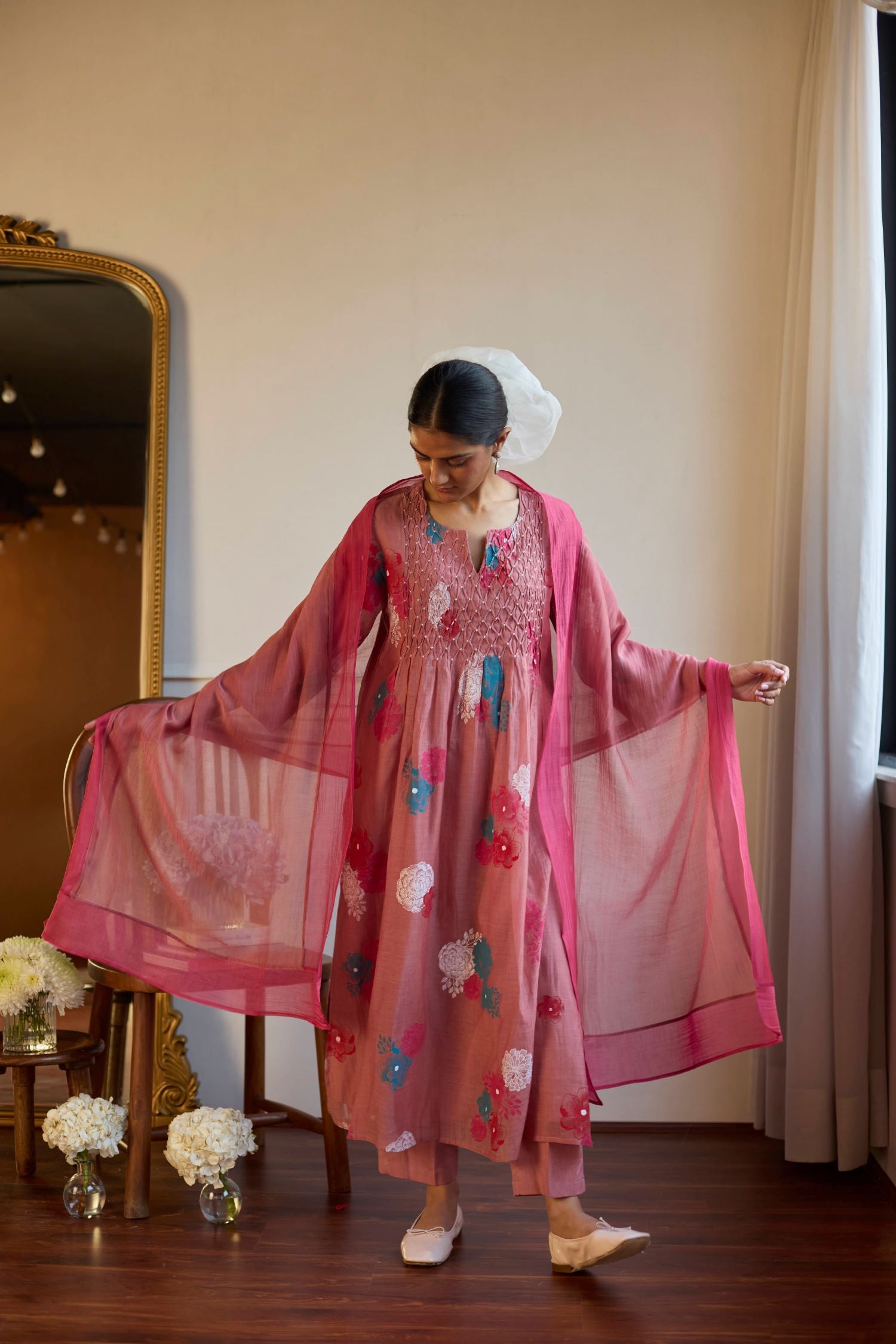 Juanita- ROSE SMOCKING SET