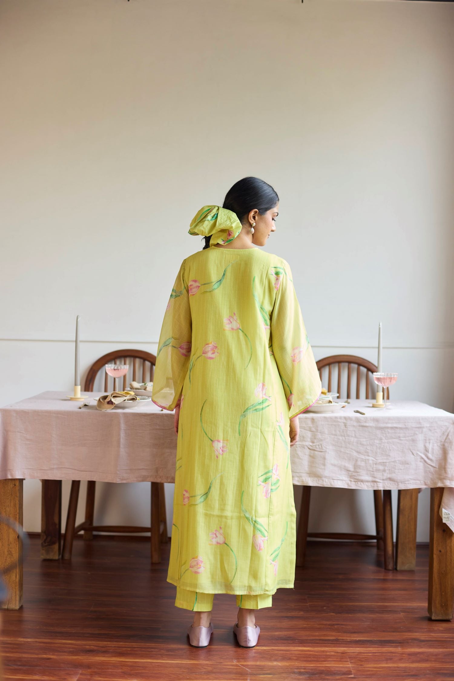 Juanita- LIME TULIP RELAXED FIT CO ORD