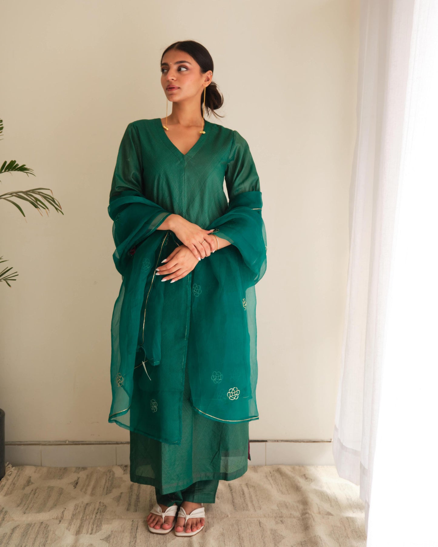Emerald Zari Set