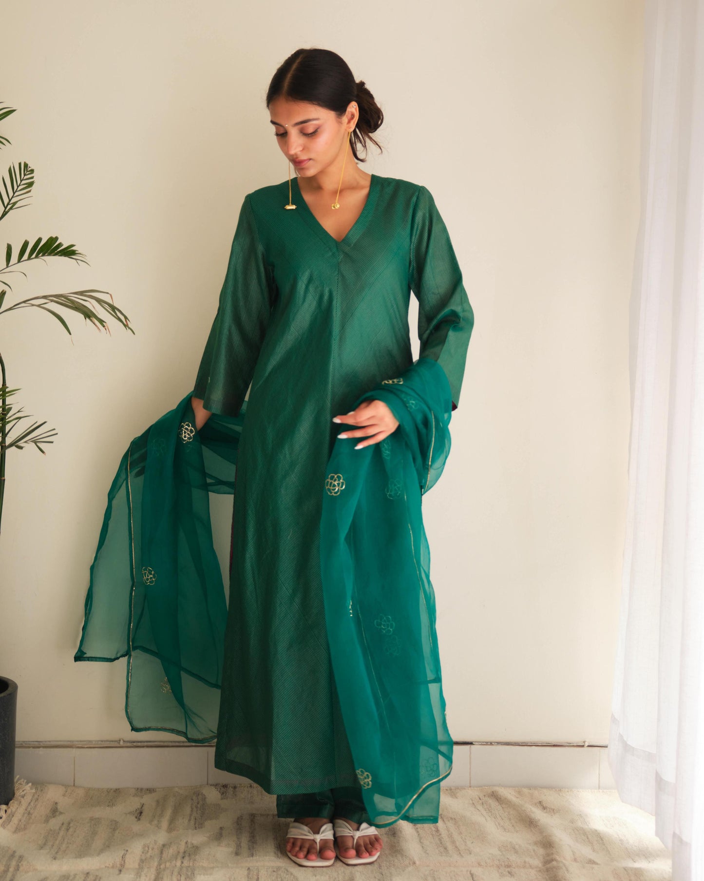 Emerald Zari Set