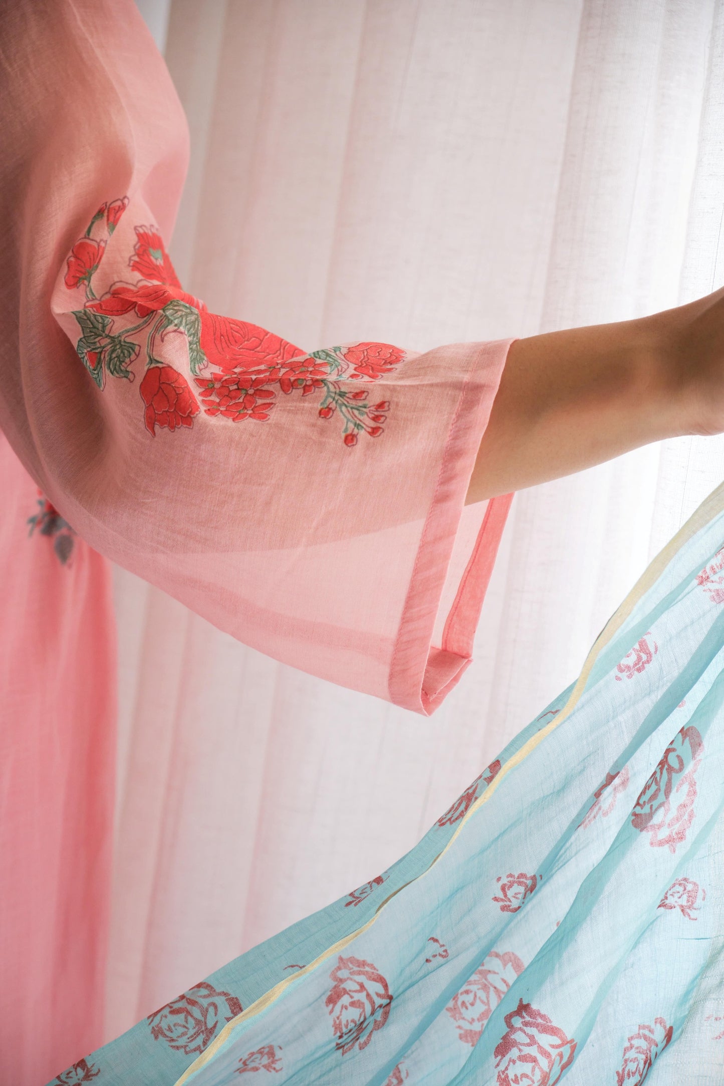Juanita - Rosy Handblock Kurta Set
