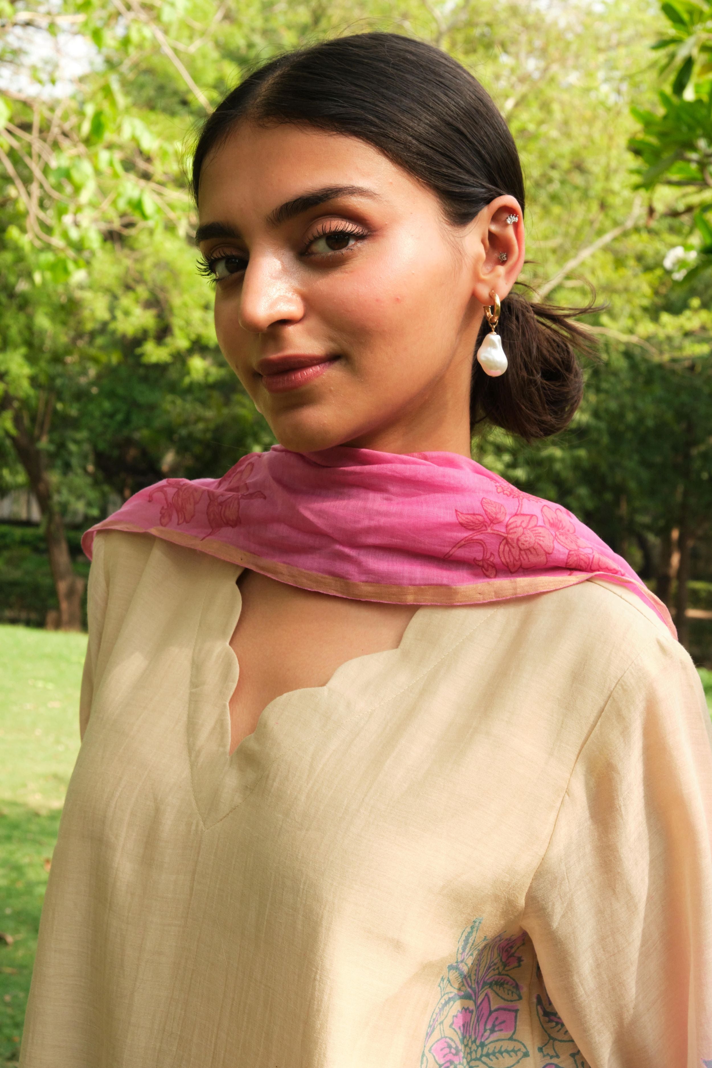 Juanita -Ecru Violet Set