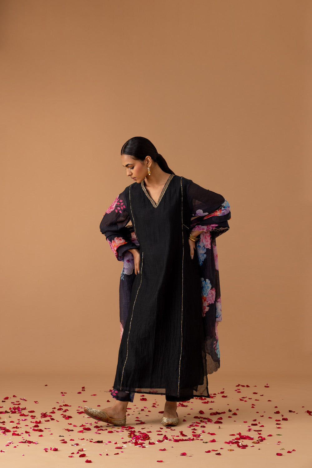 Juanita- Midnight Florette Set