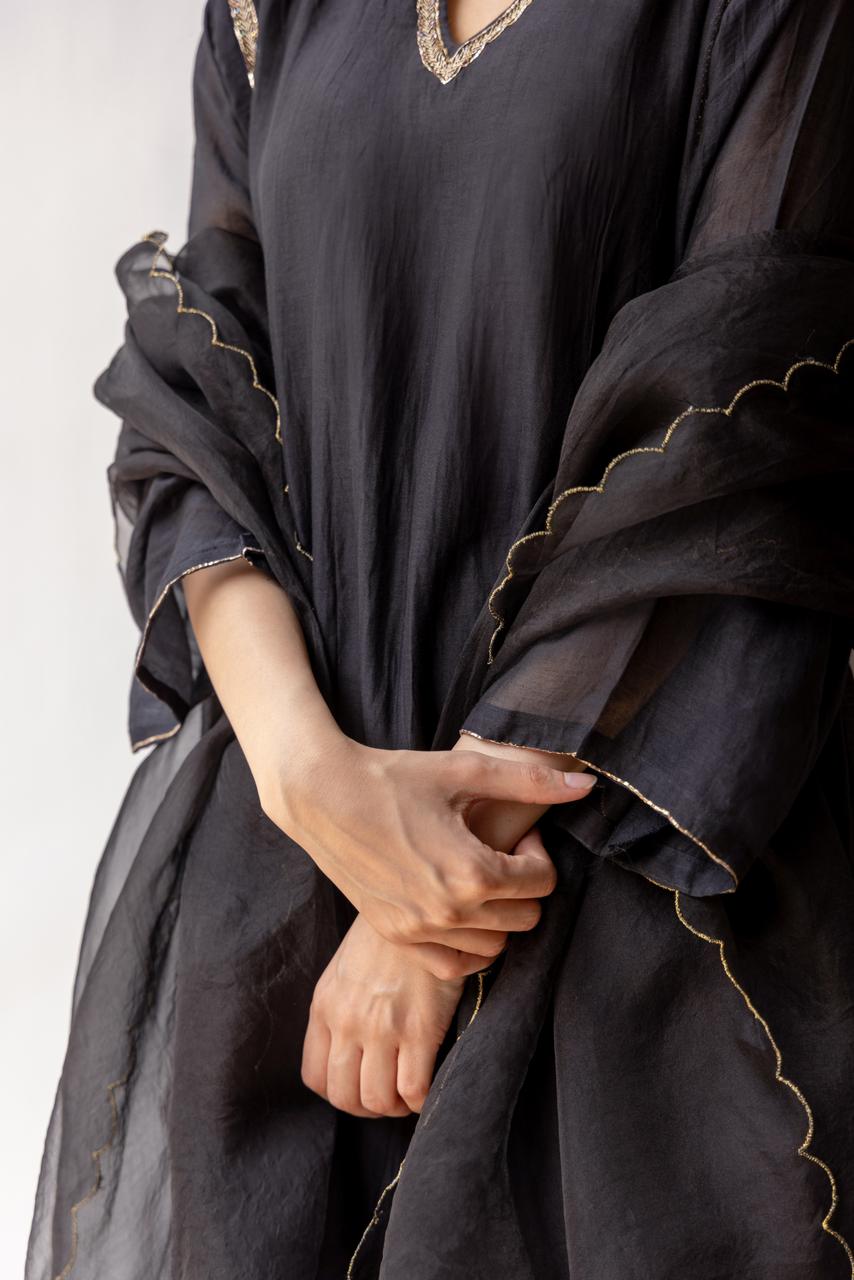 JUANITA- MIDNIGHT BLACK SET