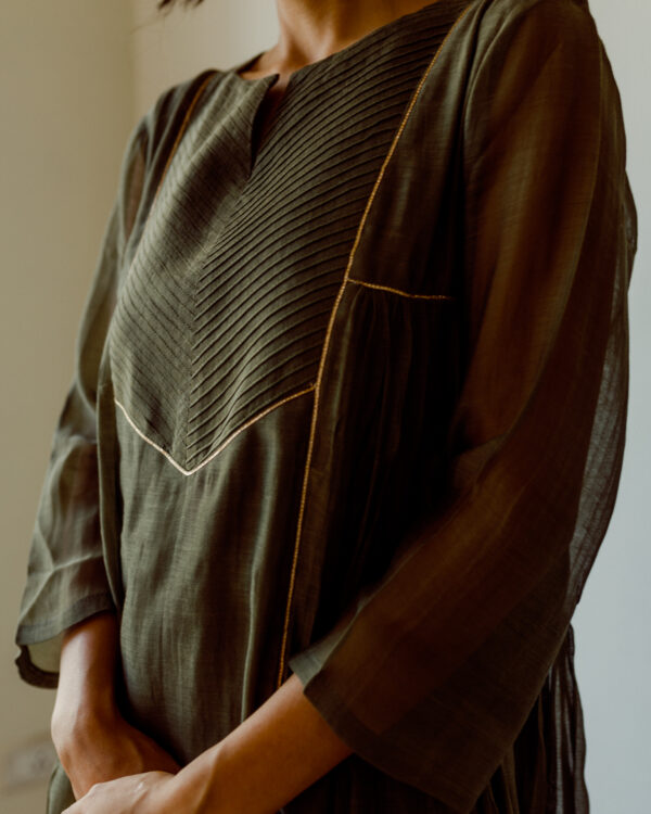 Juanita- Handwoven chanderi comfort fit kurta pants