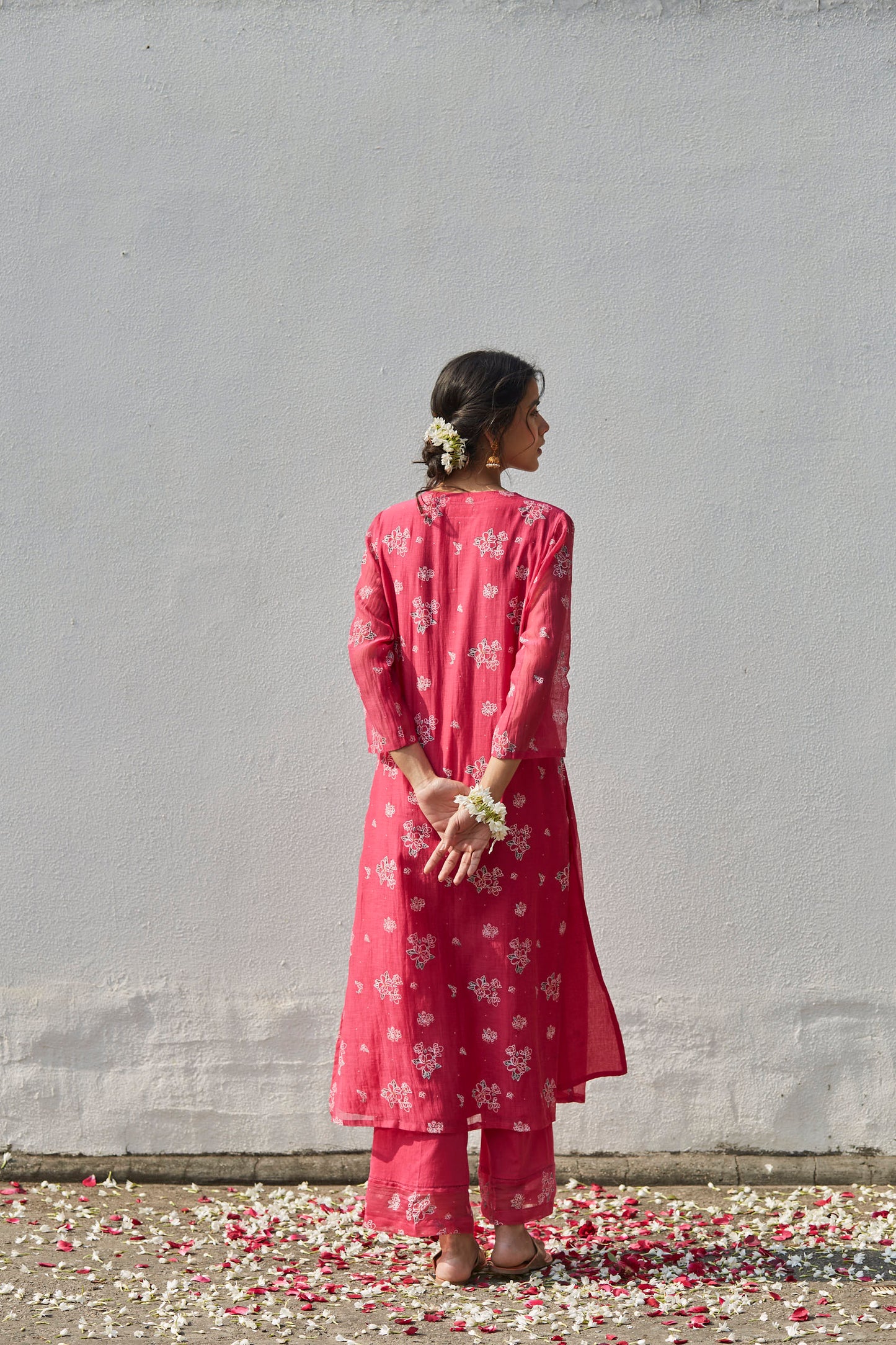 Juanita- Handwoven chnaderi comfort fit kurta in fuchsia color with embellishment