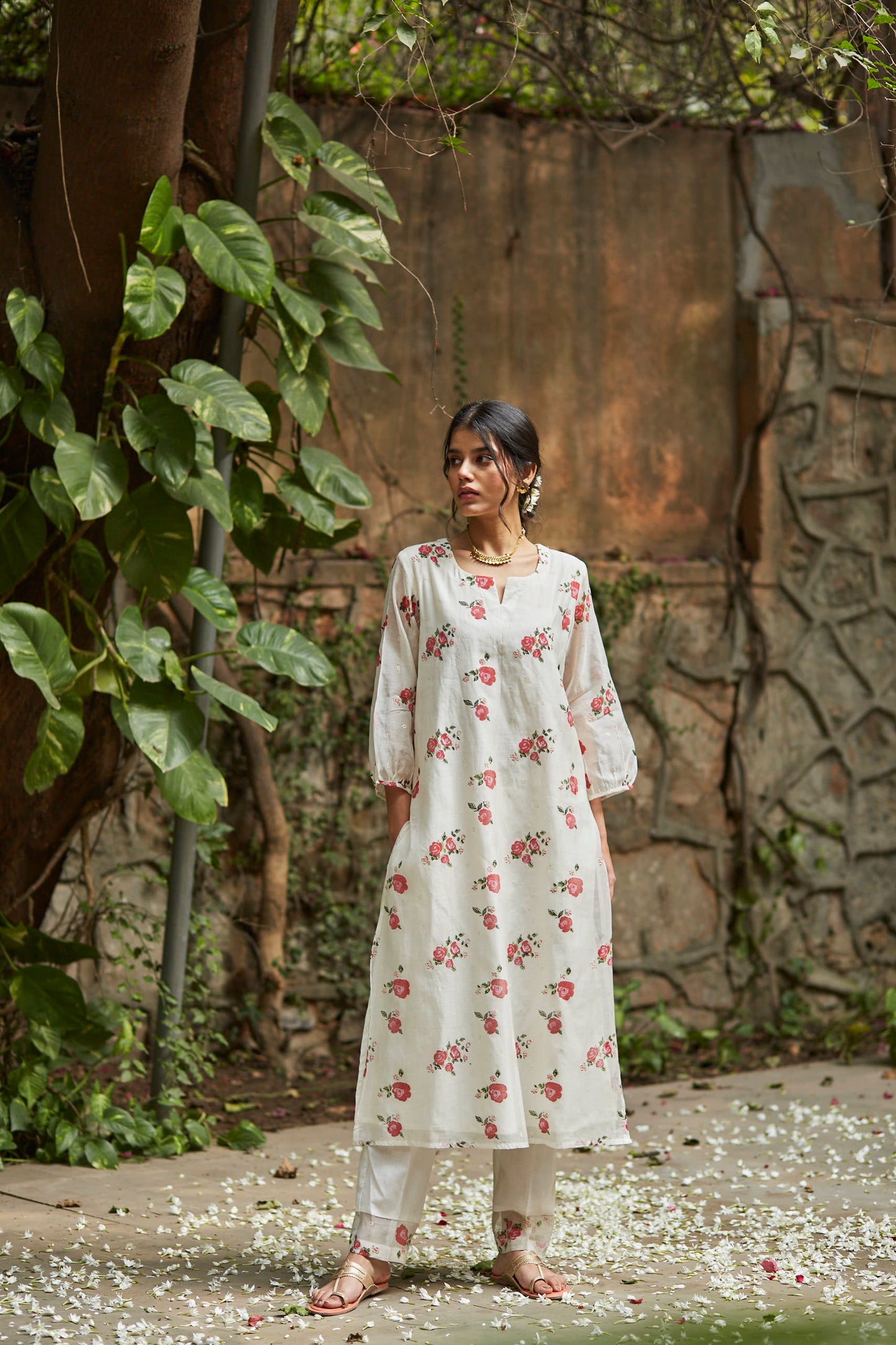 Juanita- Handwoven chanderi ivory and old rose comfort fit kurta set with embellishment