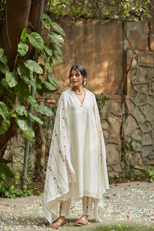 Juanita- Handwoven chanderi ivory comfort fit kurta set with embellishment