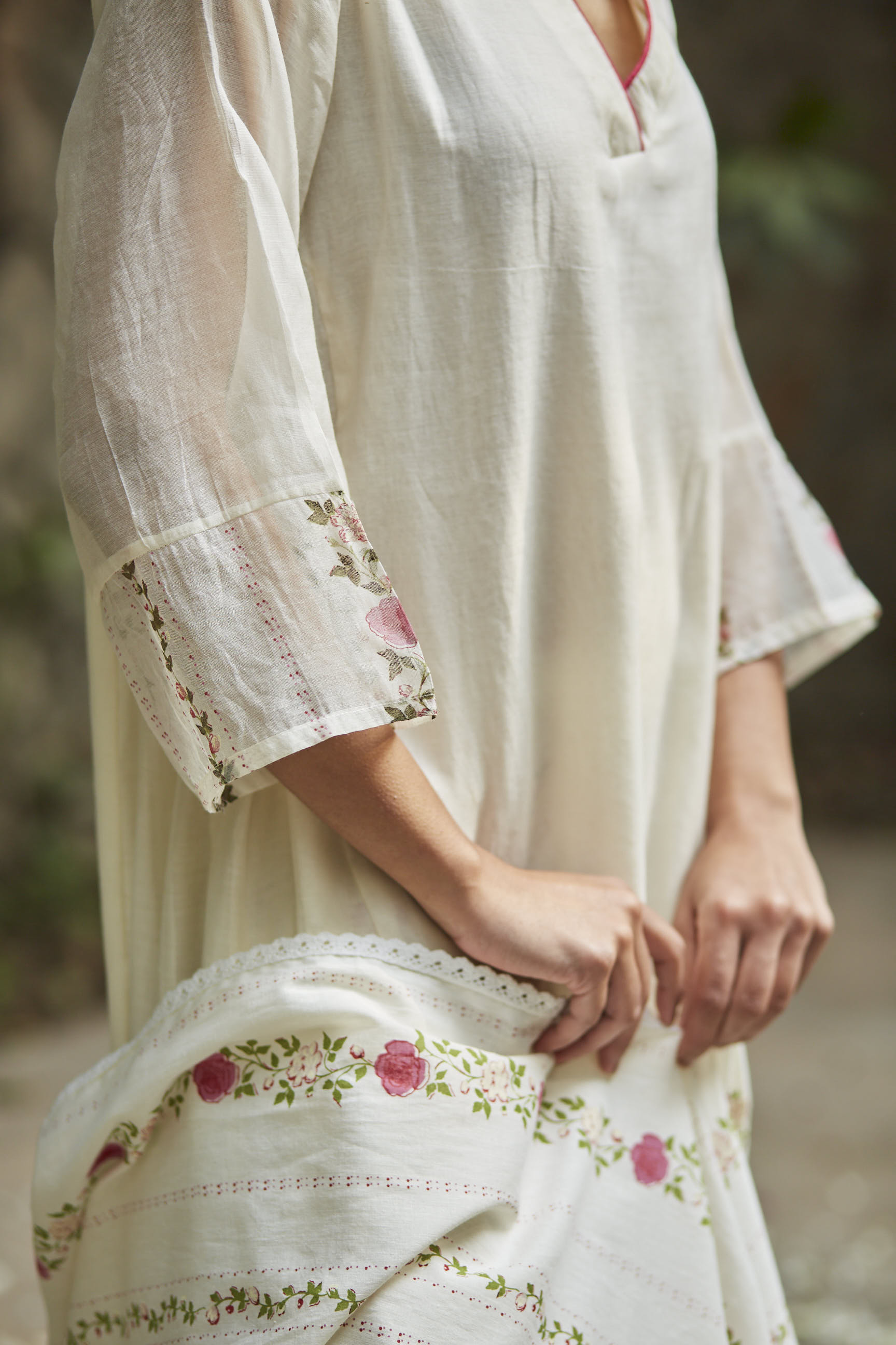 Juanita- Handwoven chanderi ivory comfort fit kurta set with embellishment