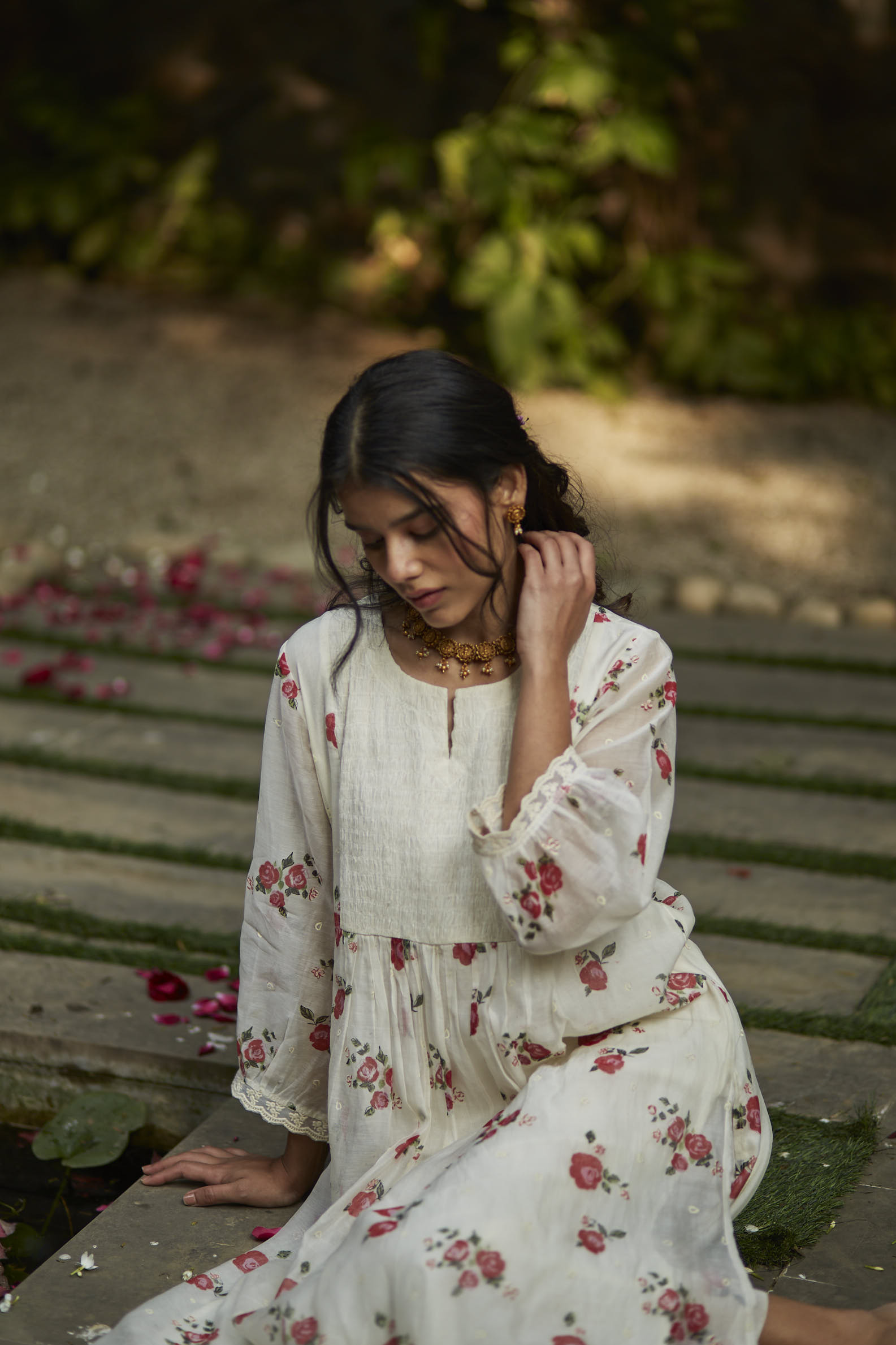 Juanita- Handwoven chanderi comfort fit kurta set with Smocking on yoke