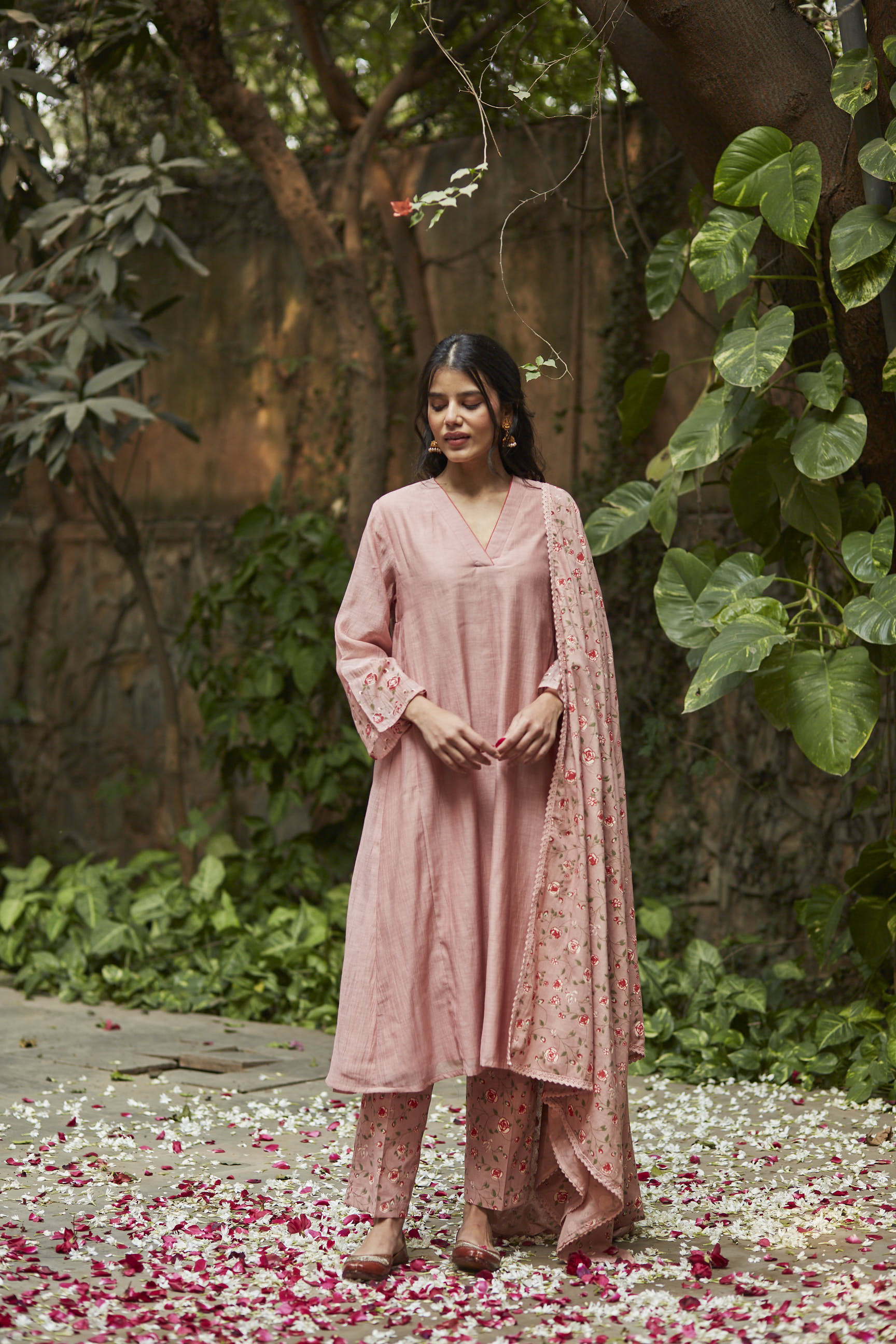 Juanita- Handwoven chanderi old rose comfort fit kurta set with embellishment