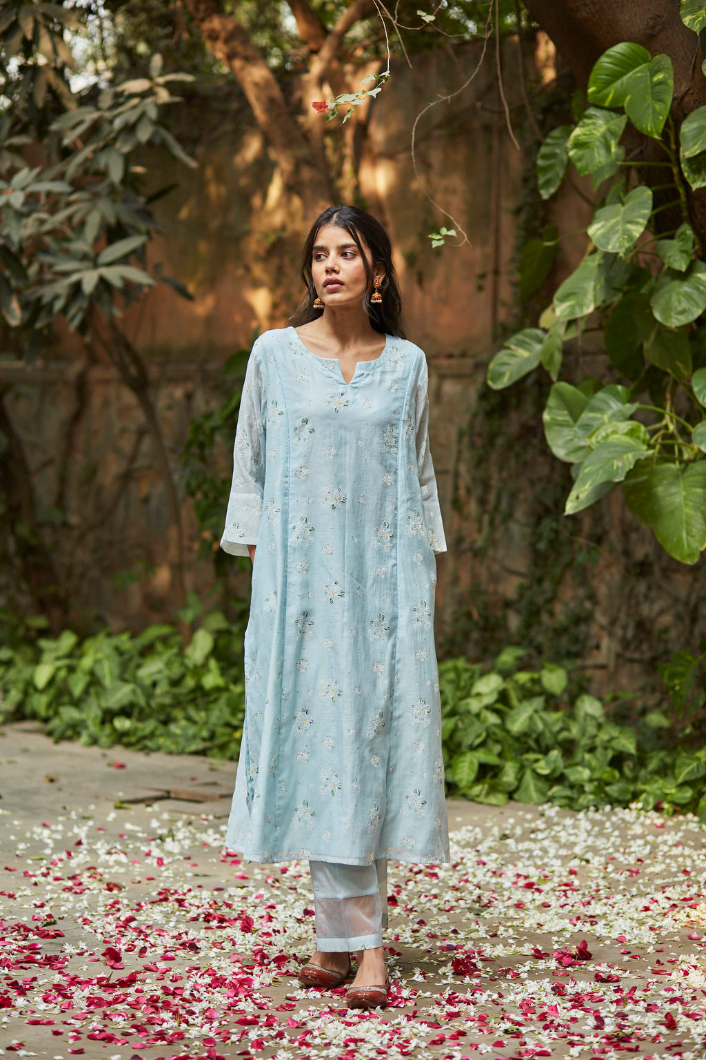 Juanita- Handwoven powder blue kurta set
