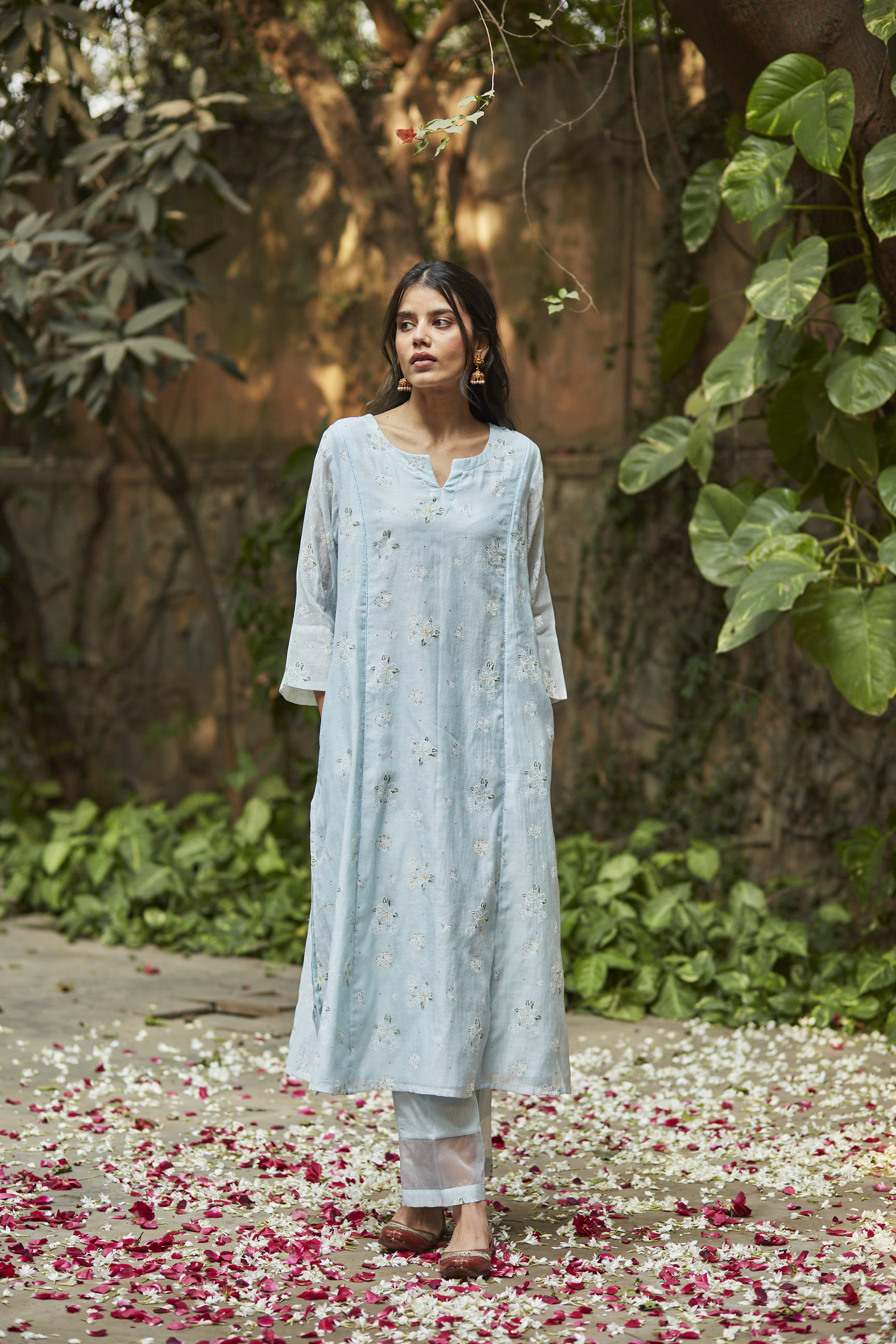 Juanita- Handwoven powder blue kurta set
