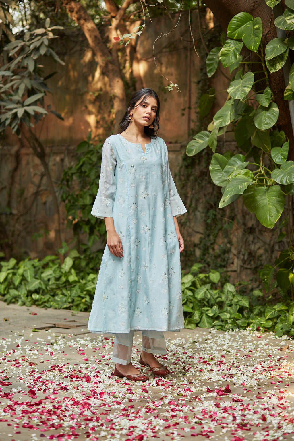 Juanita- Handwoven powder blue kurta set