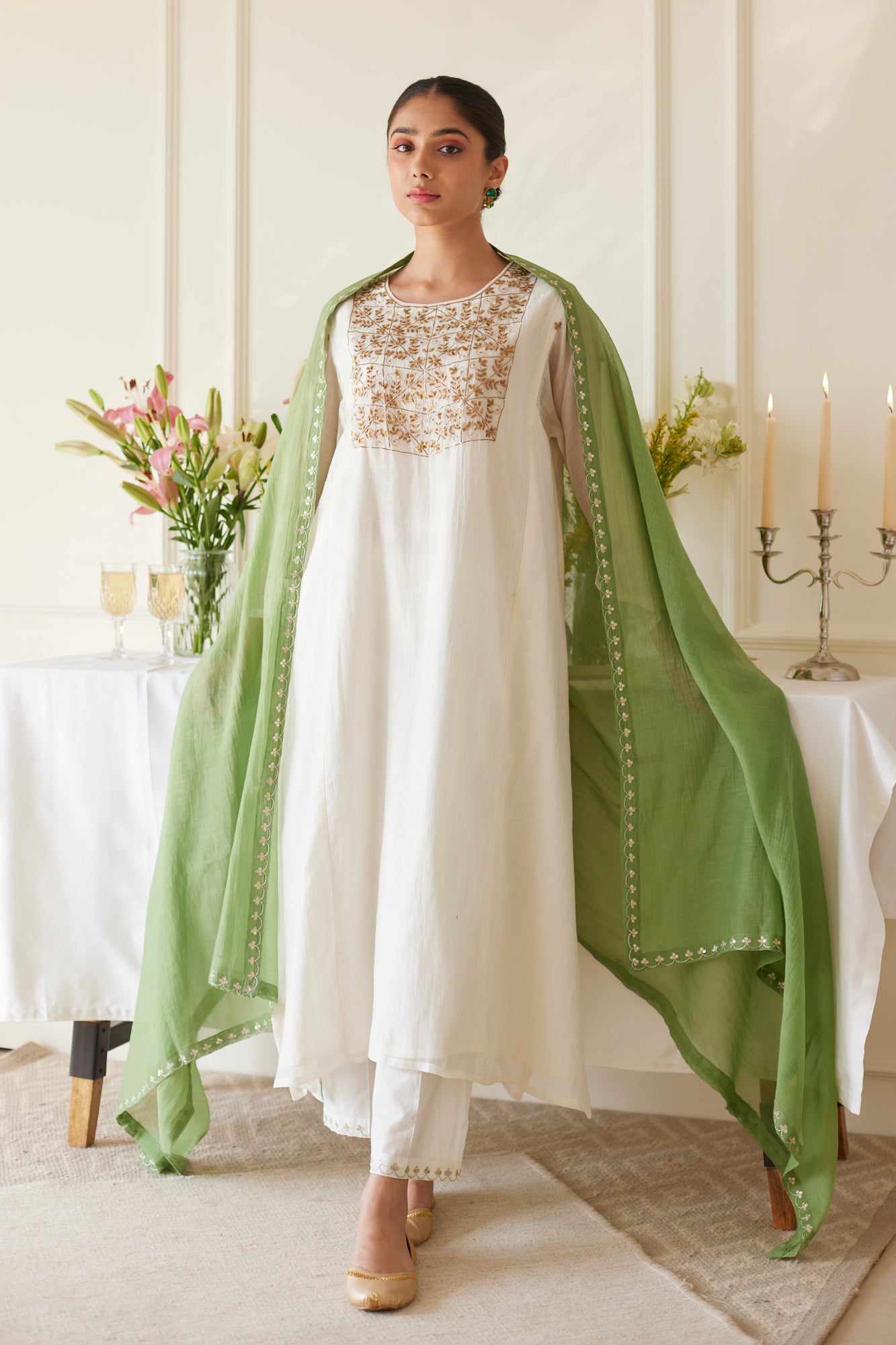 JUANITA- SAGE IVORY FESTIVE