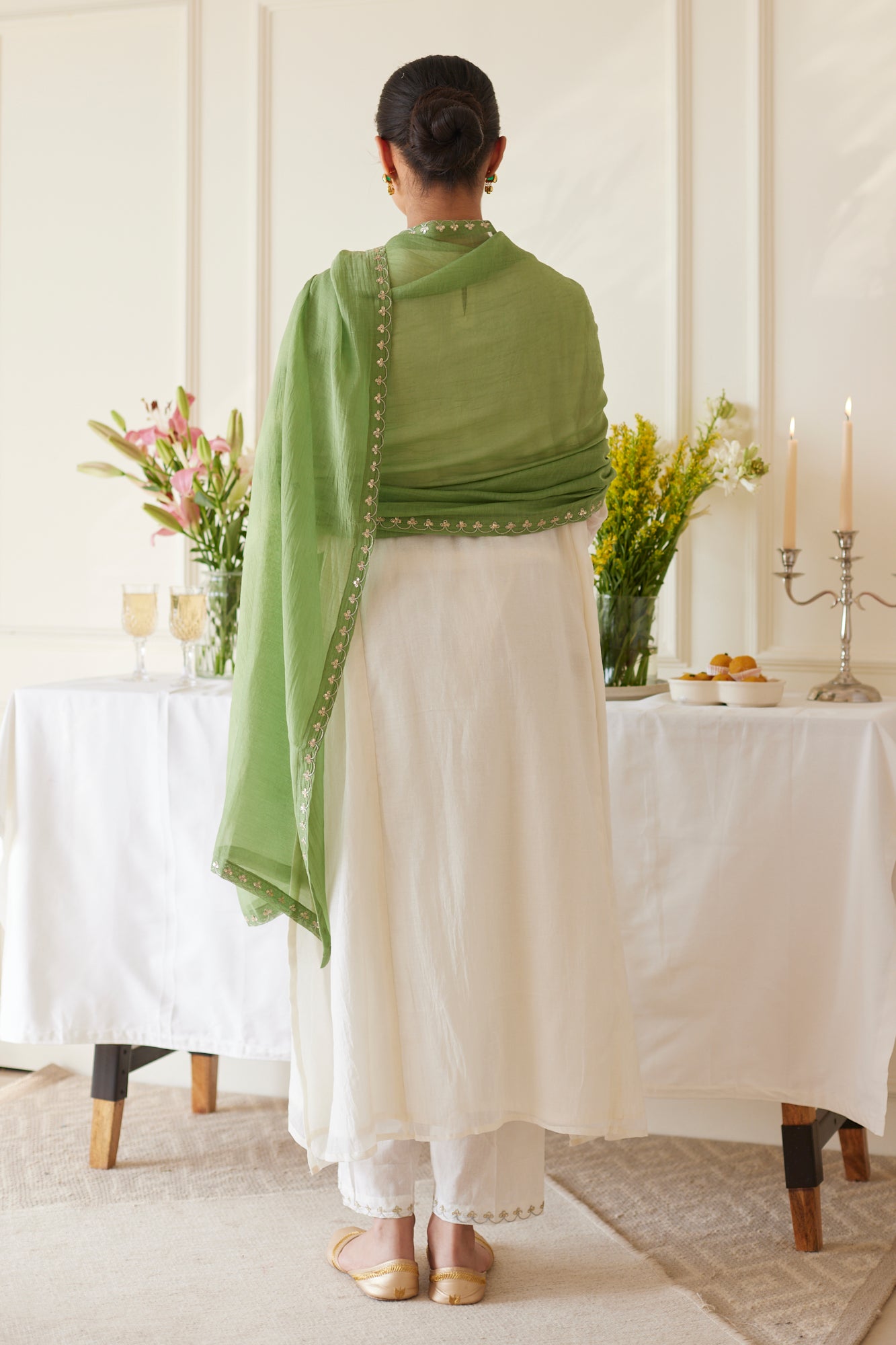 JUANITA- SAGE IVORY FESTIVE