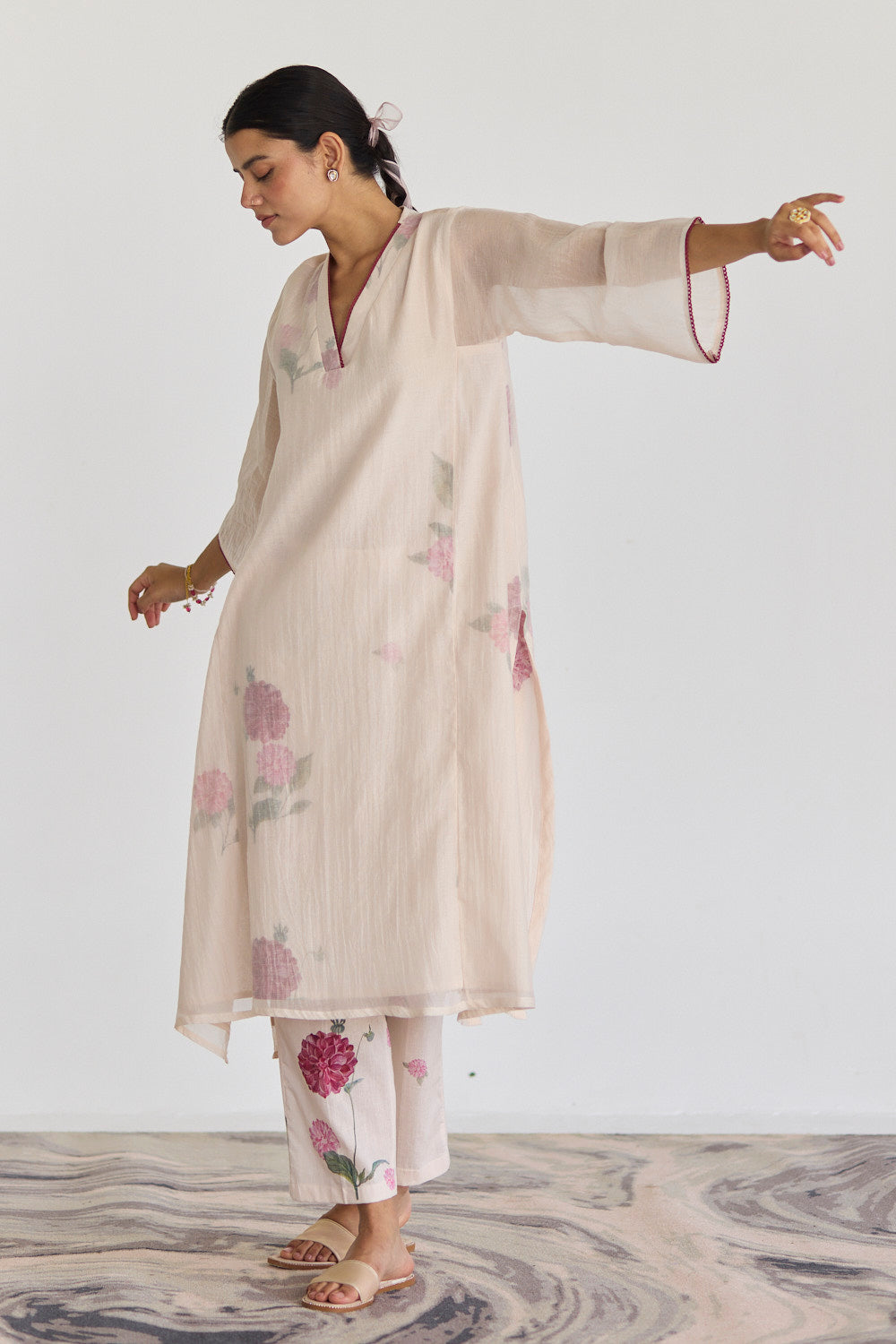 JUANITA- IVORY DAHLIA CORD SET