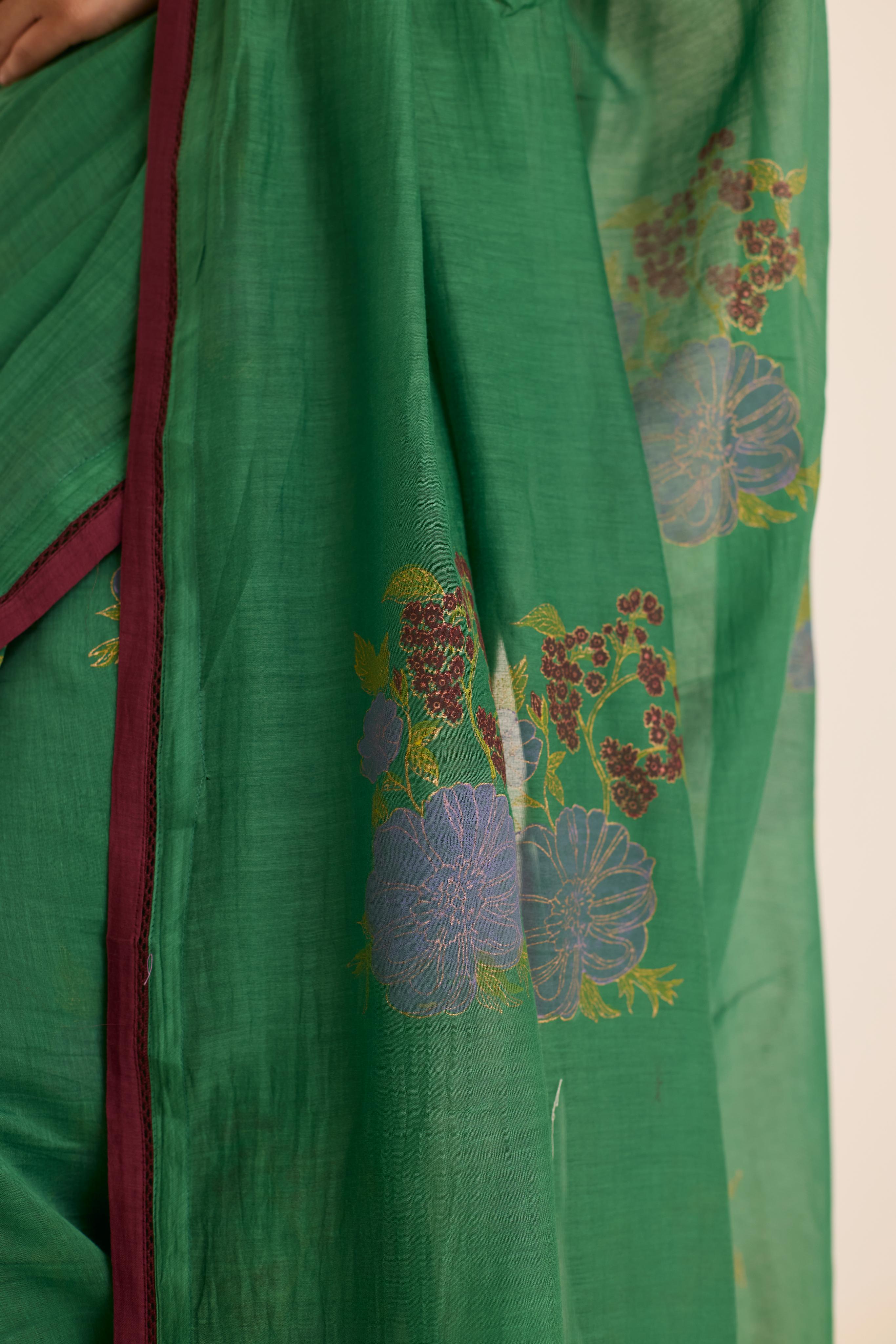 JADE SAREE