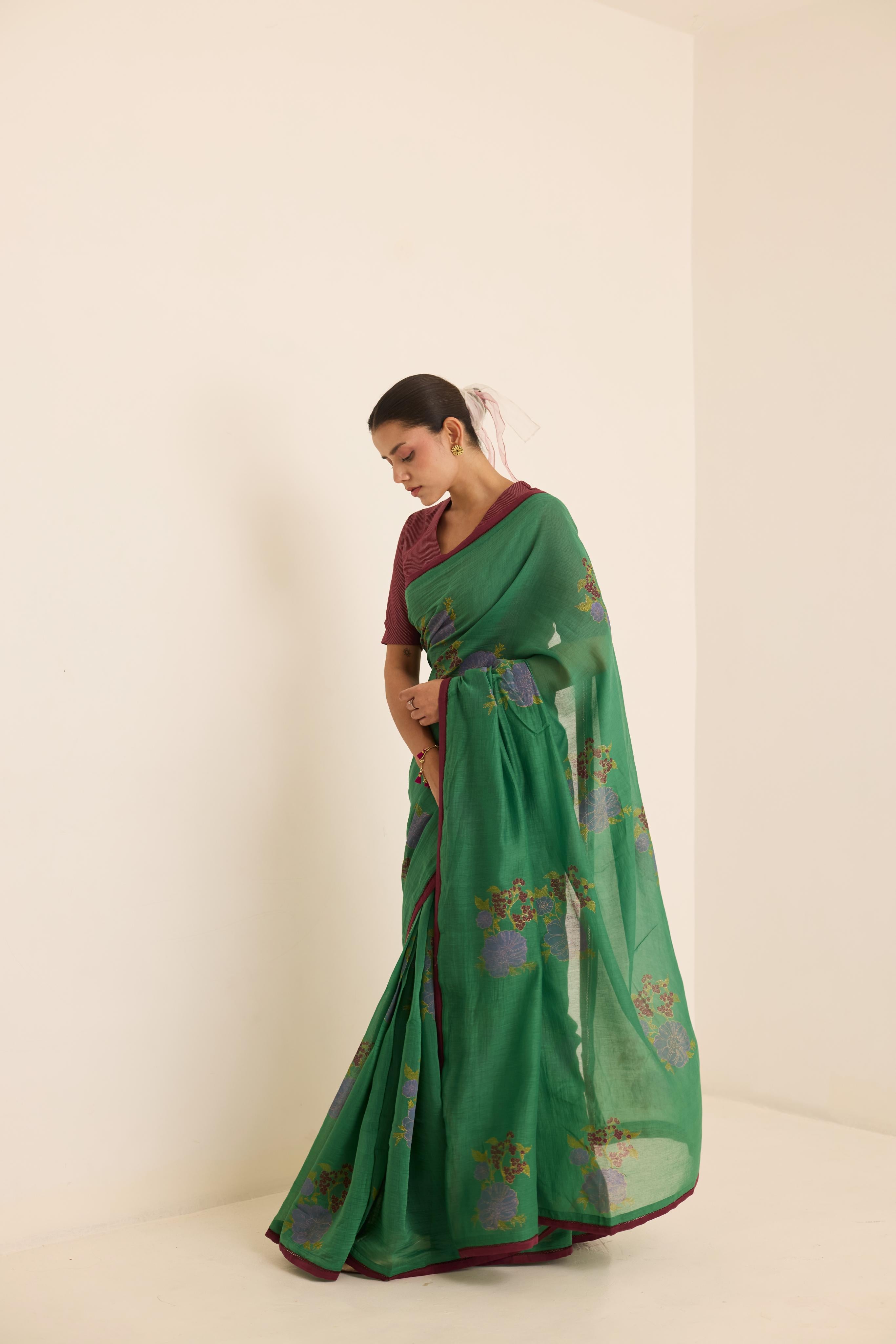 JADE SAREE