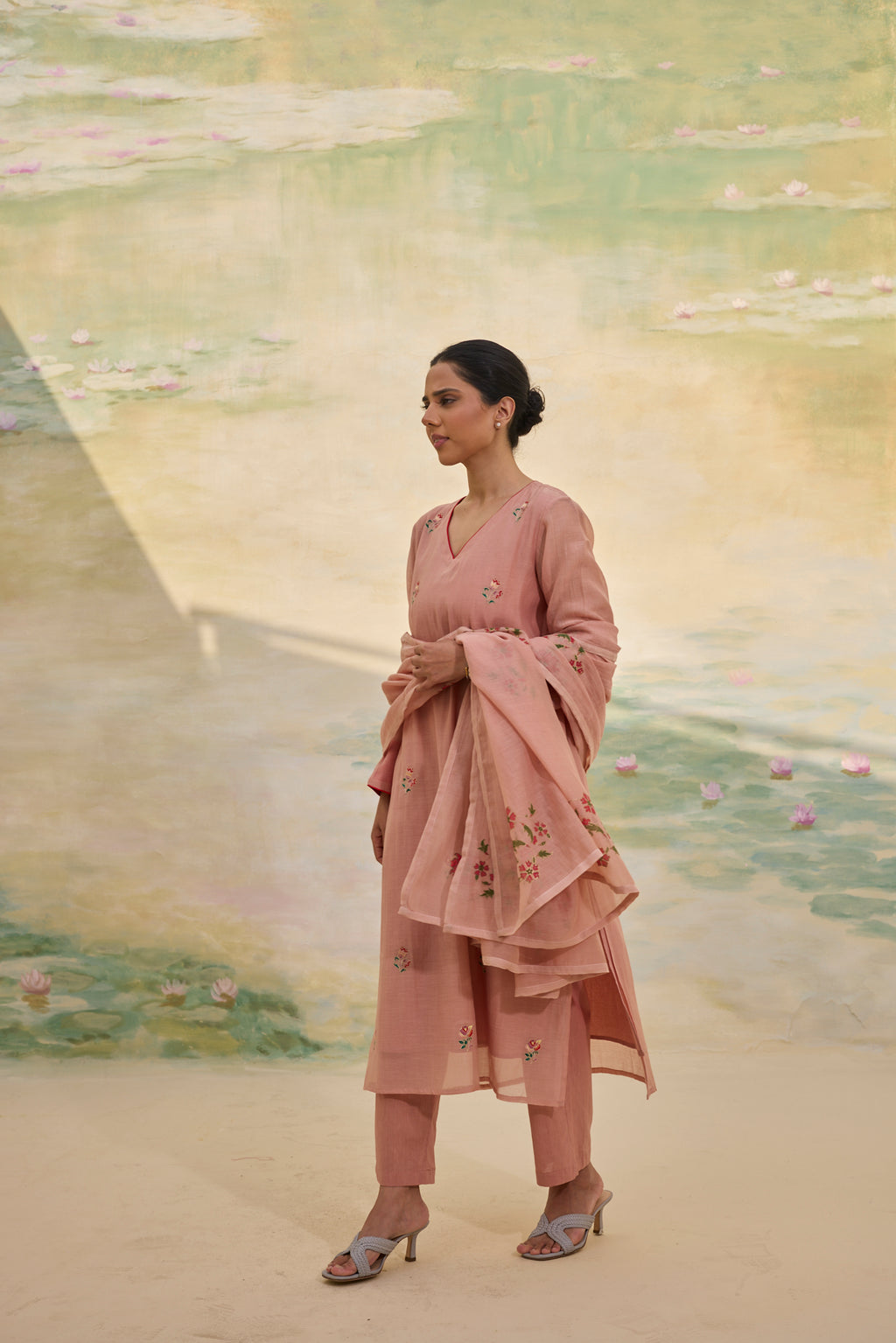 GULAB SET