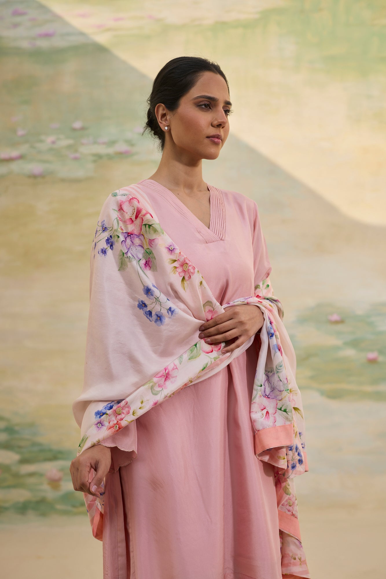 PERSIAN ROSE SHORT SILK KURTI SET