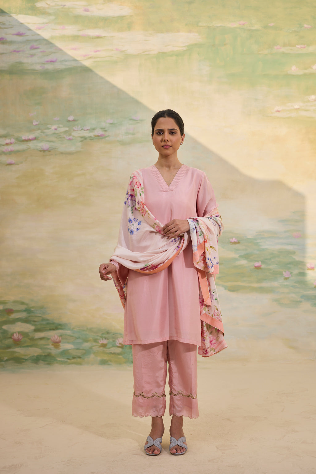 PERSIAN ROSE SHORT SILK KURTI SET