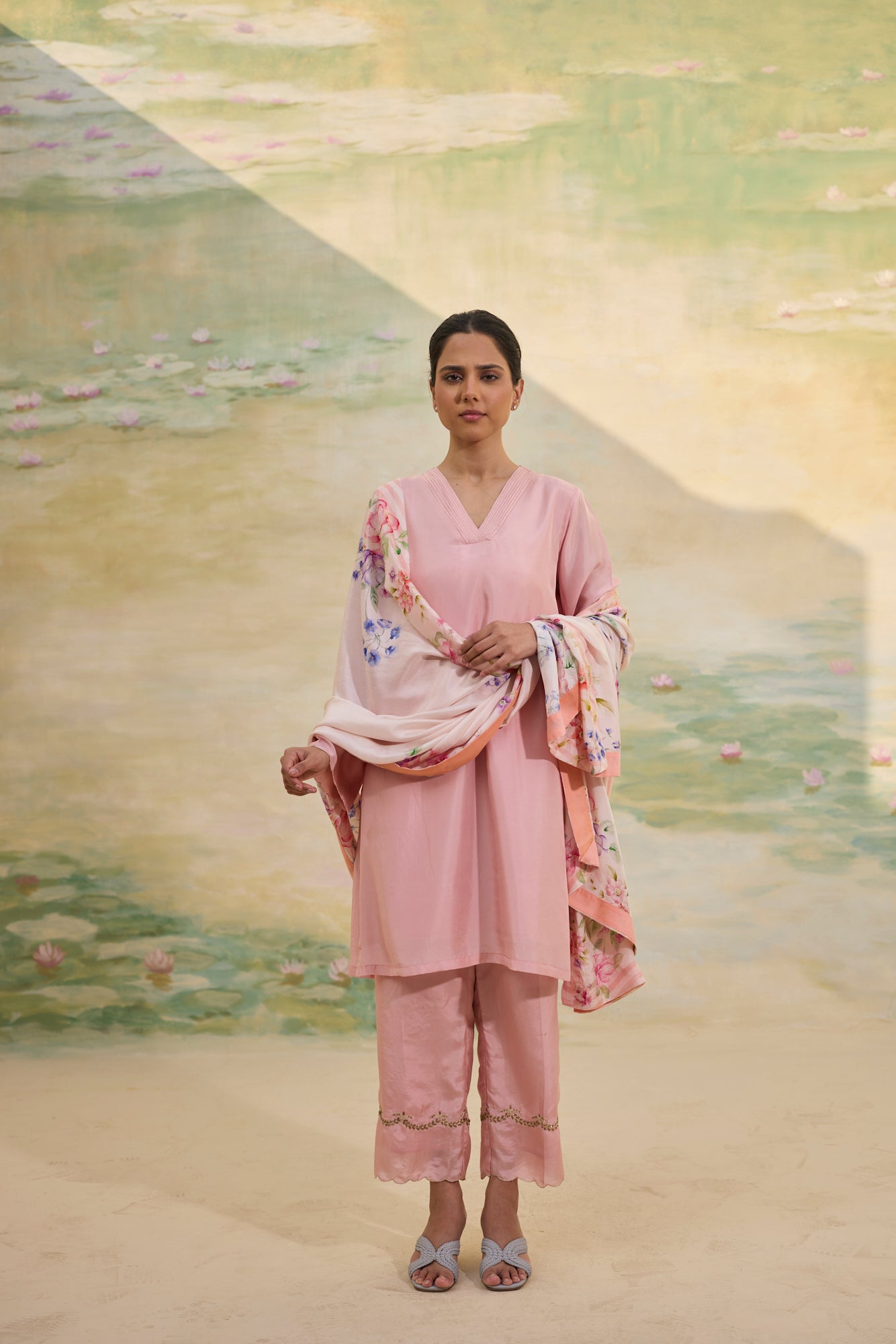 PERSIAN ROSE SHORT SILK KURTI SET