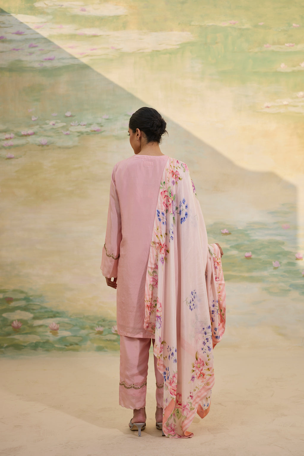 PERSIAN ROSE SHORT SILK KURTI SET