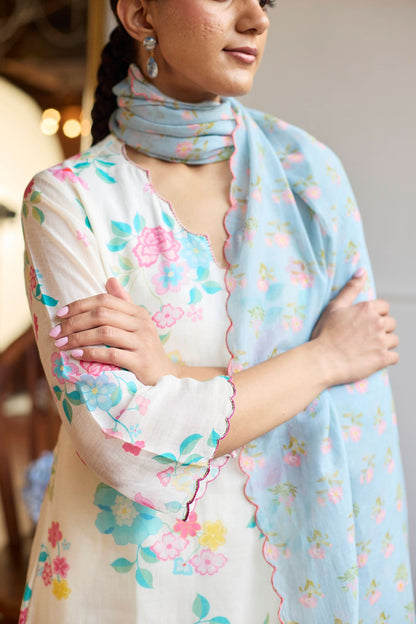 Juanita- IVORY POWDER BLUE SET