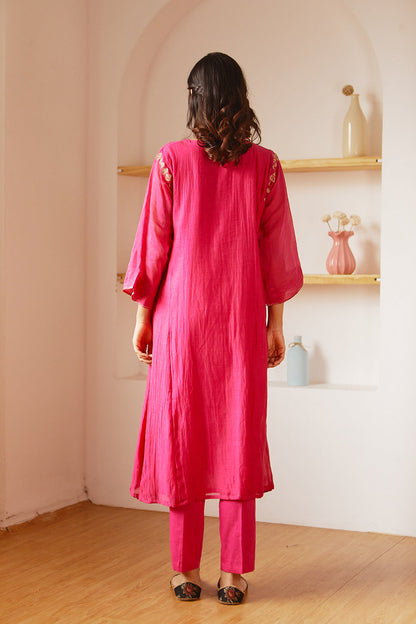 Juanita- Fuchsia color handwoven chanderi