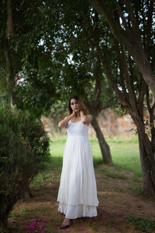 Juanita- Princess white Sleeveless Cotton Crinkled Dress