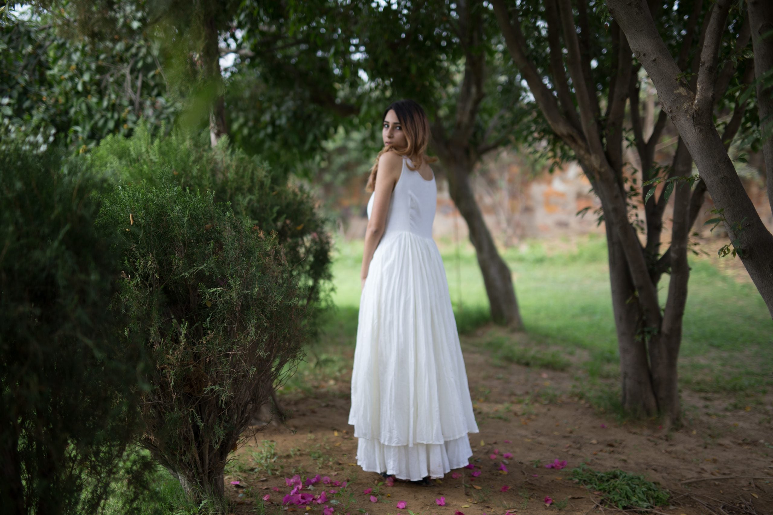 Juanita- Princess white Sleeveless Cotton Crinkled Dress