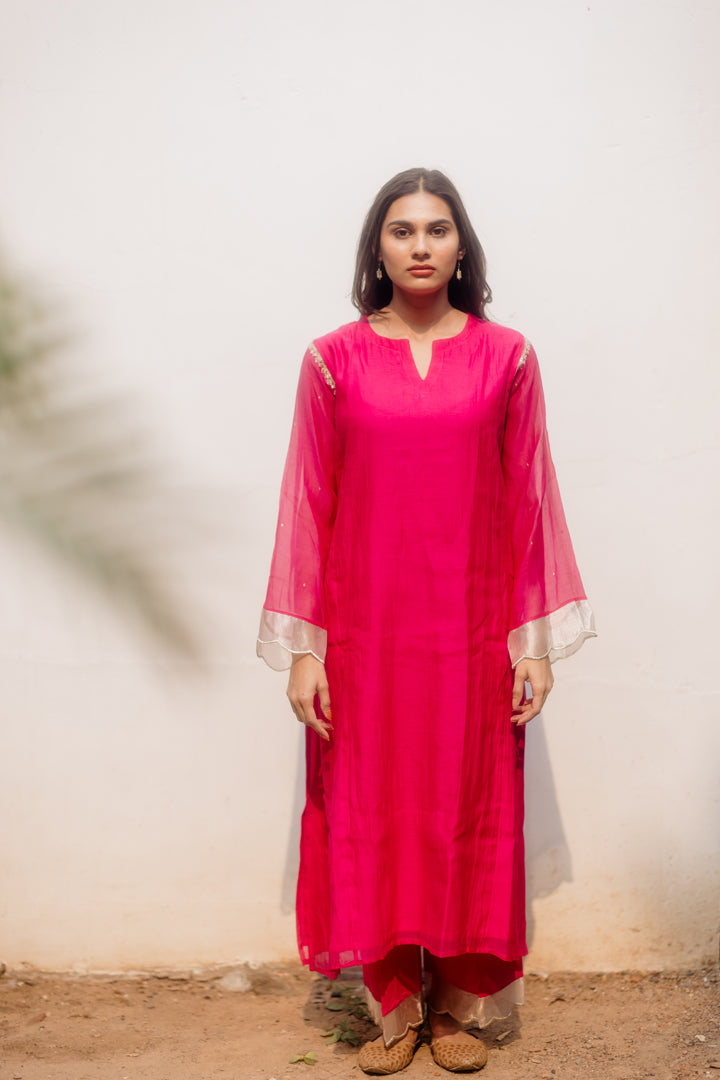 Juanita- Handwoven Chanderi Comfort Fit Kurta Set in Fushia Pink