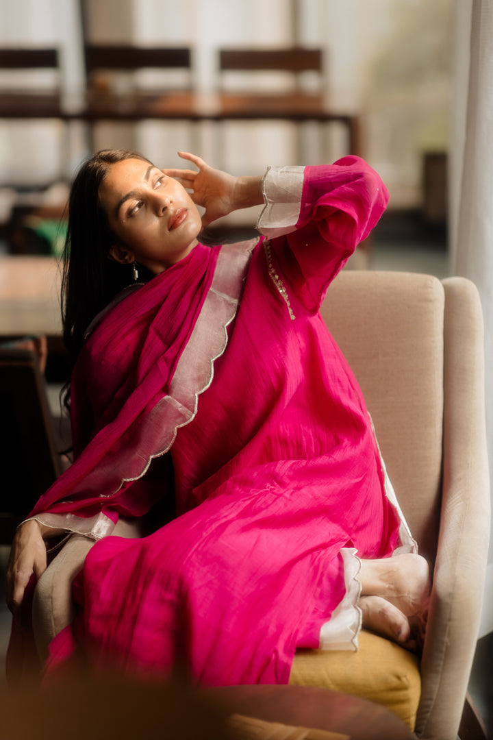 Juanita- Handwoven Chanderi Comfort Fit Kurta Set in Fushia Pink