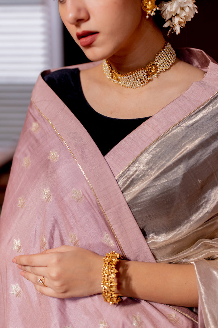 Juanita-Pure Handwoven Saree Silver Tissue