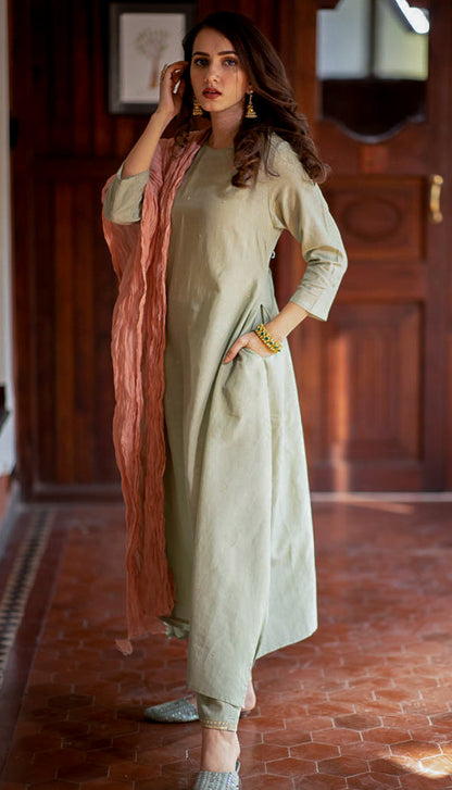 Juanita- Cut Styled Kurta with Pockets