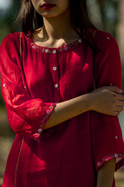 Juanita- Handwoven chanderi Red Kurta