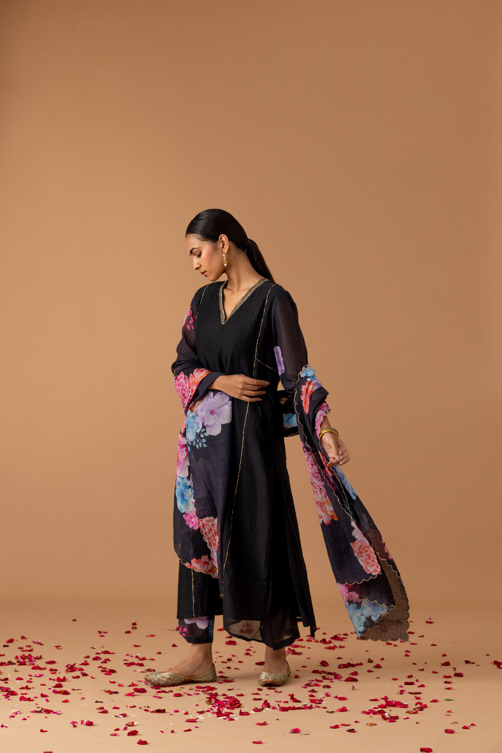 Juanita- Midnight Florette Set