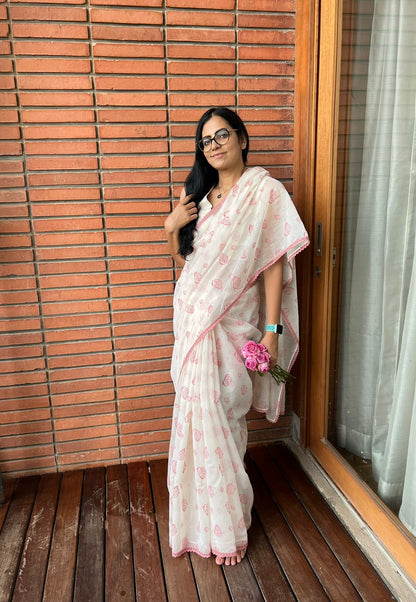 Juanita- Ivory elegant rose block printed saree