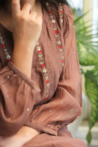 Juanita- Handwoven chanderi brown and ochre hue kurta set