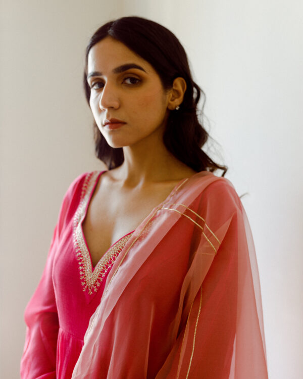 Juanita- Handwoven chanderi pink kaldidar