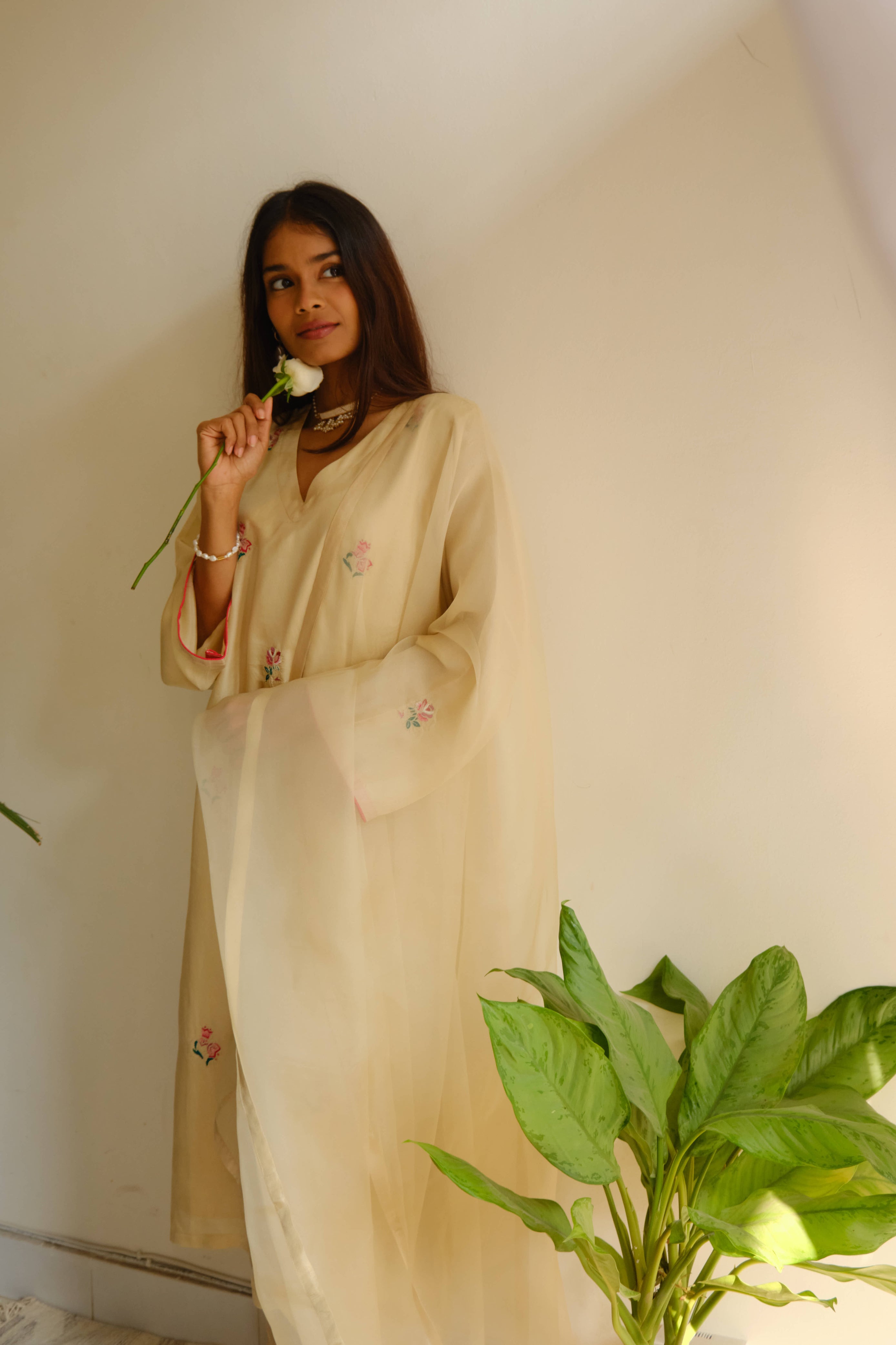 ECRU SILK SET