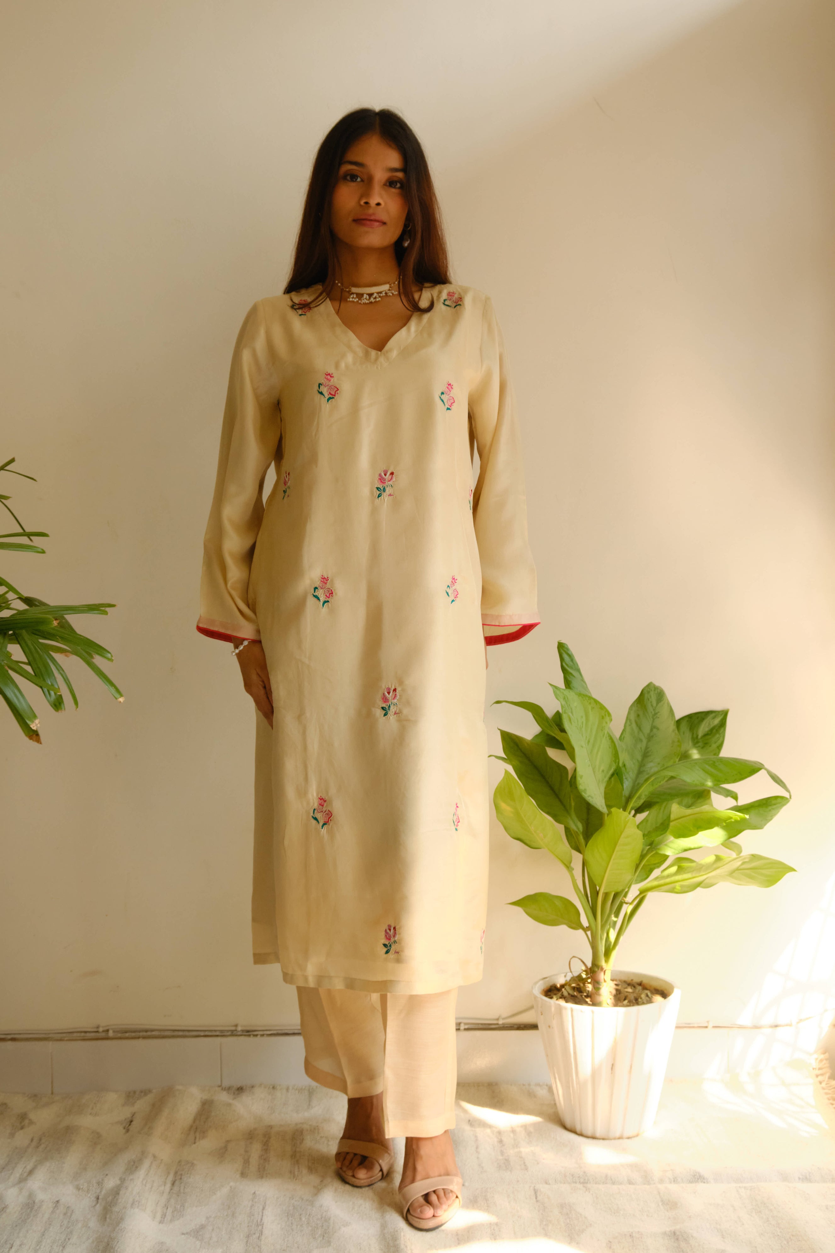 ECRU SILK SET