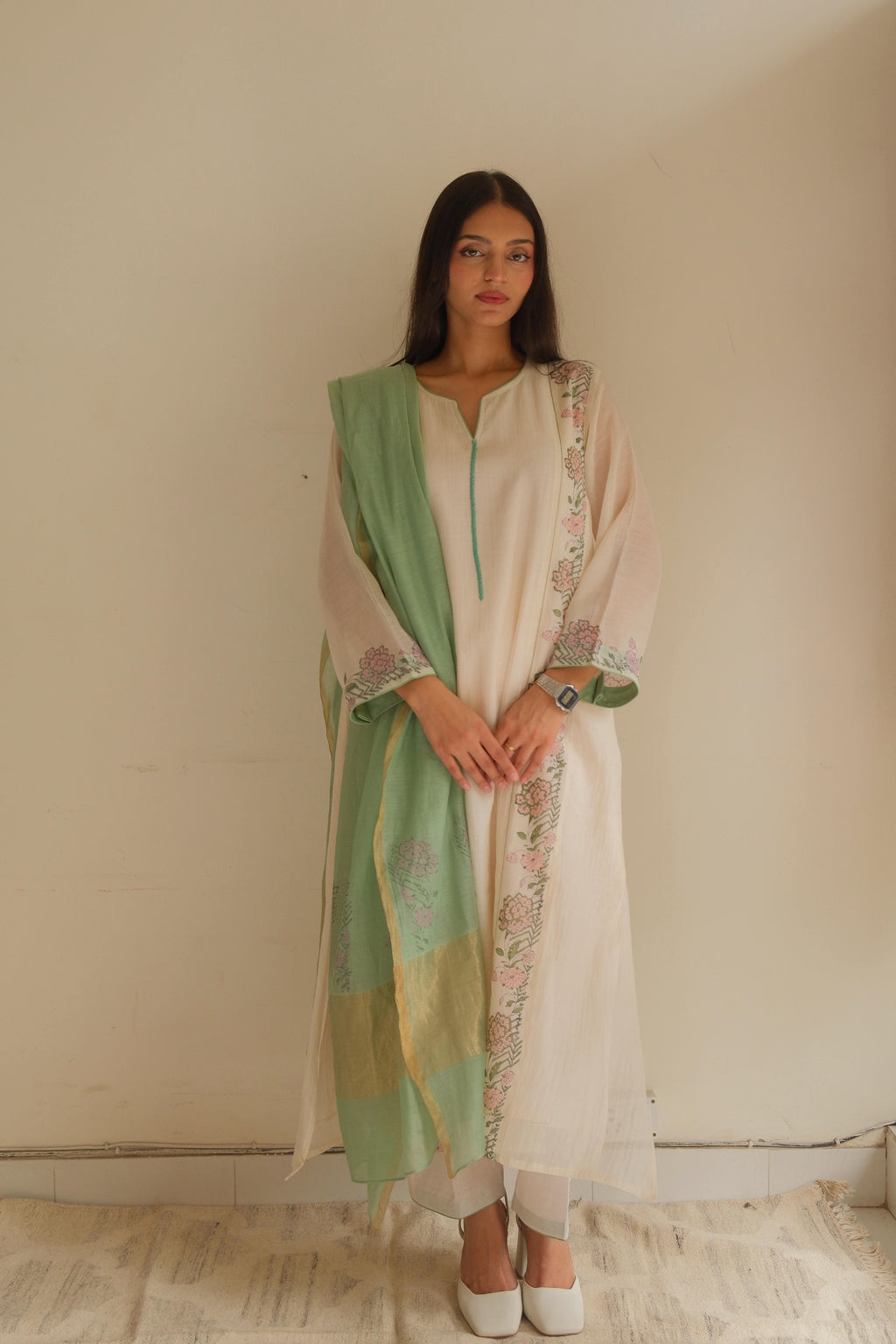 IVORY GREEN PETAL SET