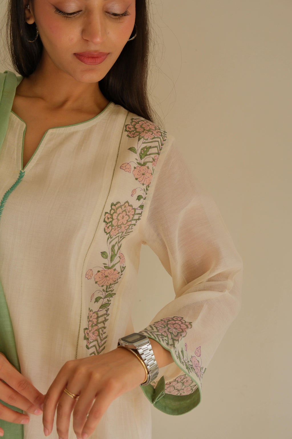 IVORY GREEN PETAL SET