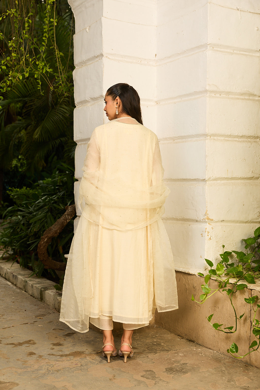 THEA SET